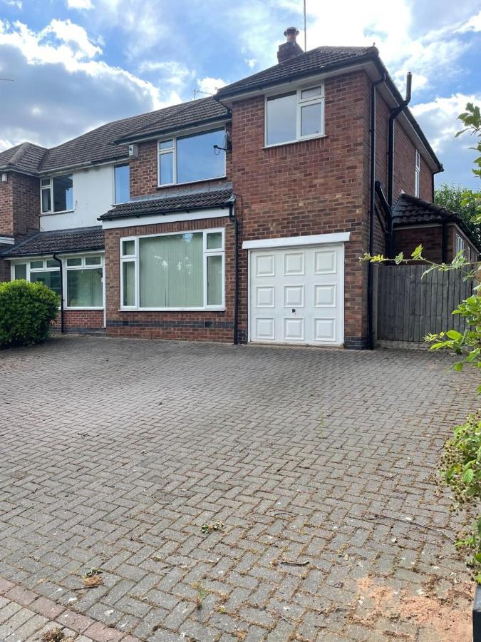5 Bed House, 32 Tutbury Avenue, Cannon Park, Coventry, Cv4 7Bj Villa Kültér fotó