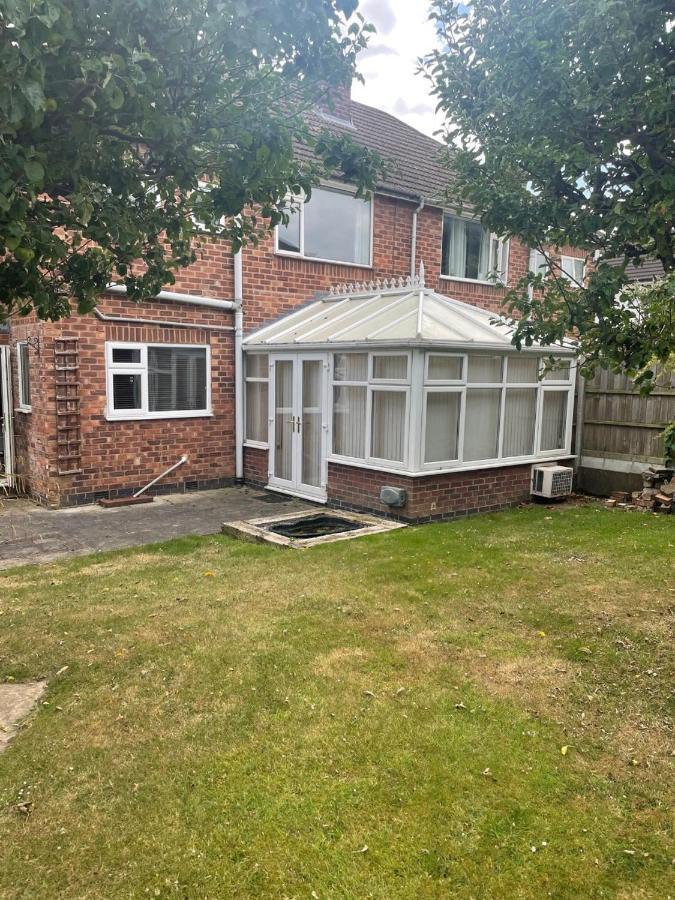 5 Bed House, 32 Tutbury Avenue, Cannon Park, Coventry, Cv4 7Bj Villa Kültér fotó
